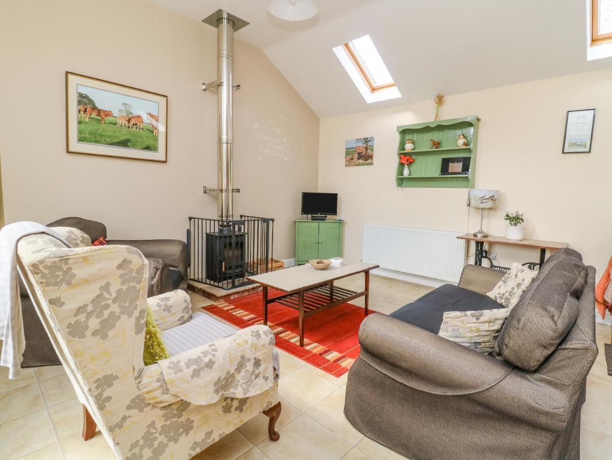 1 Pines Farm Cottages Ulleskelf Esterno foto