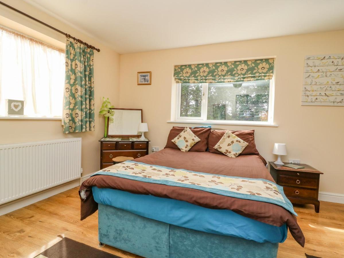 1 Pines Farm Cottages Ulleskelf Esterno foto